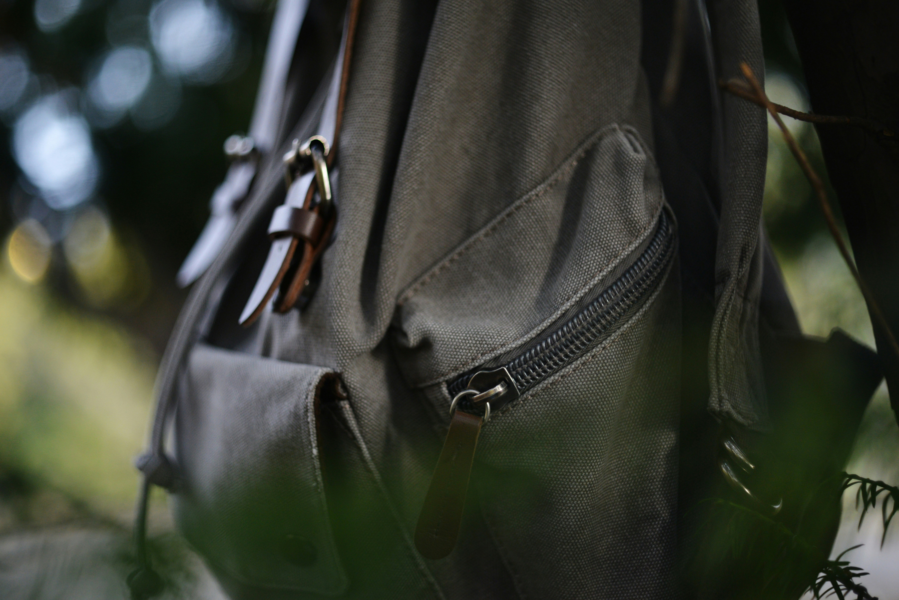 Rucksack vor Waschmaschine